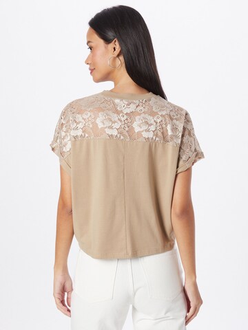 Urban Classics T-Shirt in Beige