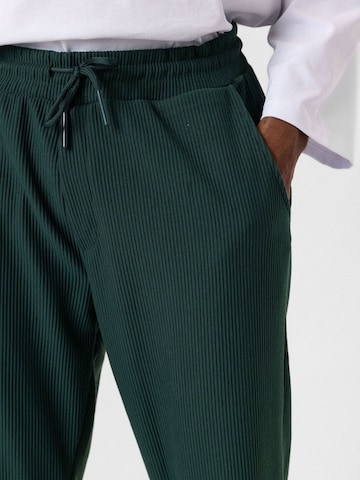 Antioch Loose fit Trousers 'Rafael' in Green
