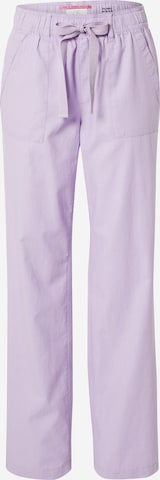 QS Loosefit Broek in Lila: voorkant