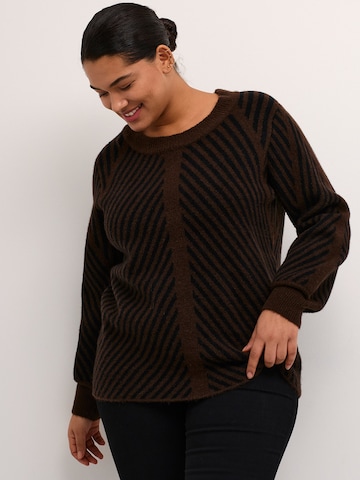 KAFFE CURVE Sweater 'Very' in Brown: front