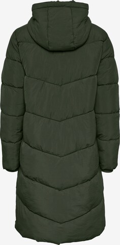 PIECES Winter coat 'Jamilla' in Green