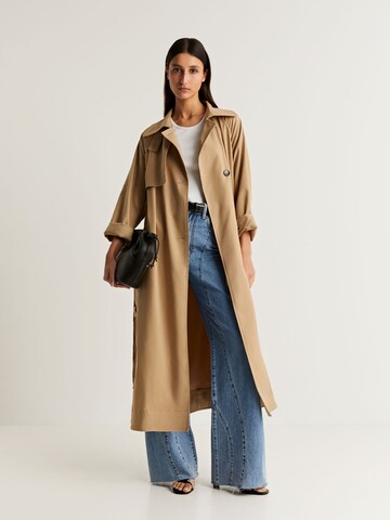 Scalpers Between-Seasons Coat in Beige: front