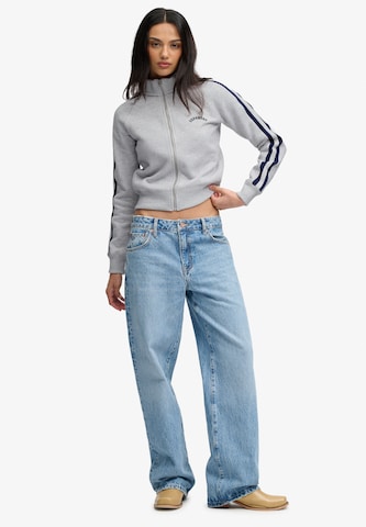 Vestes d’entraînement Superdry & Co en gris