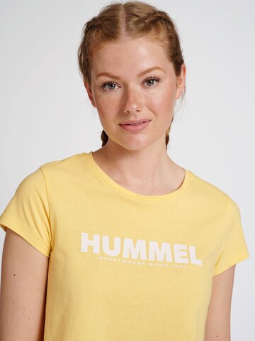 T-shirt fonctionnel Hummel en jaune