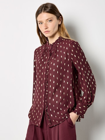 Chemisier ' ' Apricot en rouge