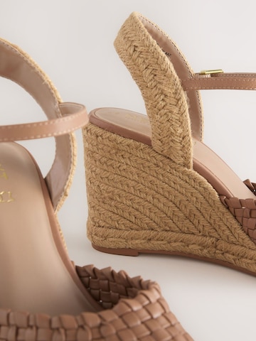 Décolleté sling 'Forever Comfort®' di Next in marrone