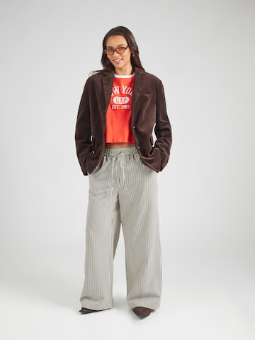 GAP Футболка в Красный