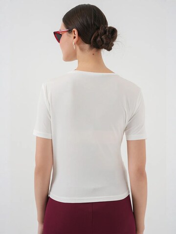 Bigdart Blouse in White