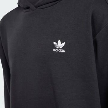 ADIDAS ORIGINALS Sweatshirt in Black