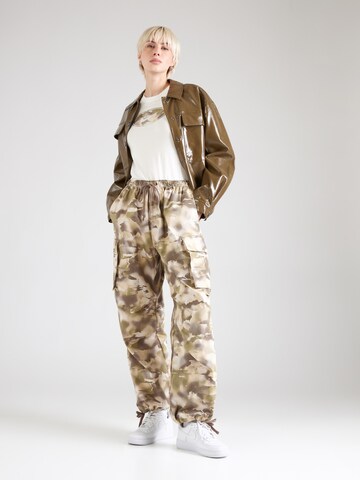 Nike Sportswear Конический (Tapered) Брюки-карго в Коричневый