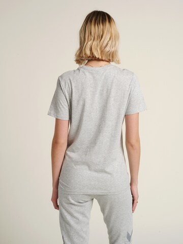 T-Shirt fonctionnel Hummel en gris