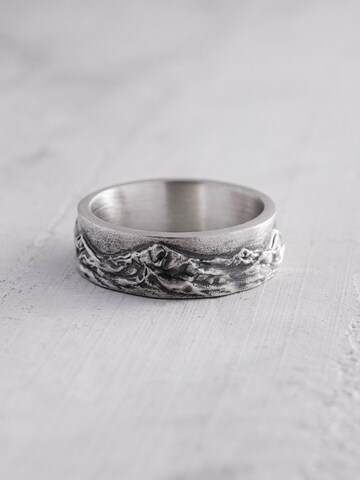 REYTEL Ring 'MOUNTAINS' in Zilver: voorkant