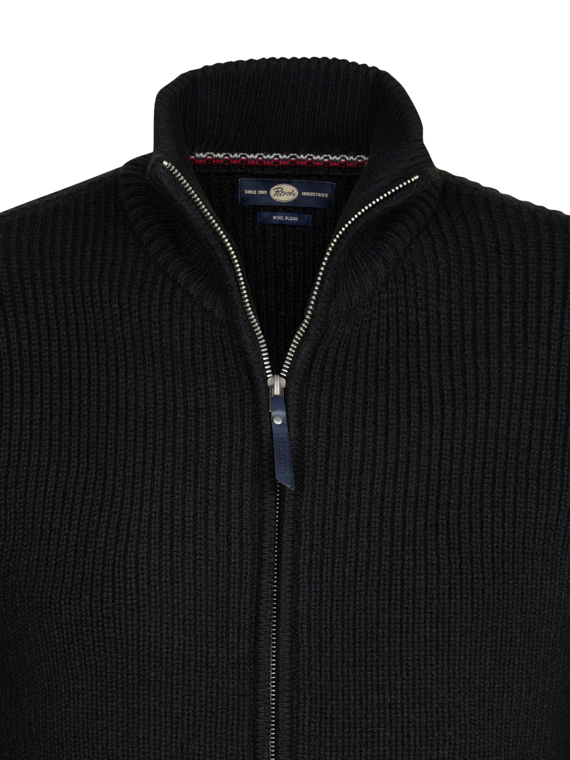 Petrol Industries Вязаная кофта в Черный