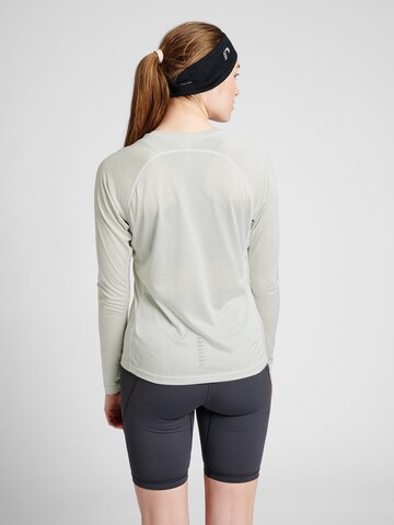 Newline T-Shirt in Grau