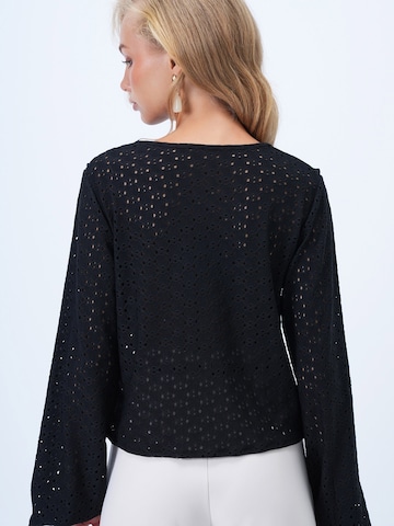 Trend Alaçatı Stili Blus i svart