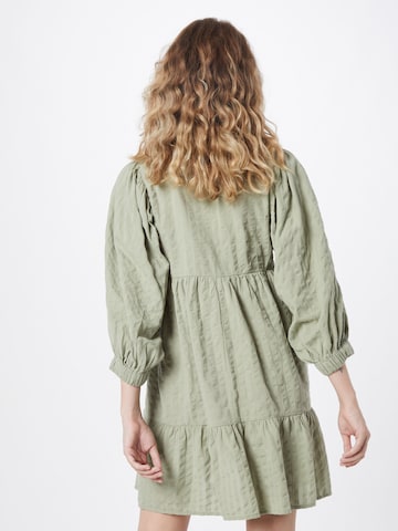 Robe-chemise 'ZERHA' Cotton On en vert