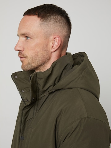 DAN FOX APPAREL Winter coat 'Mailo' in Green