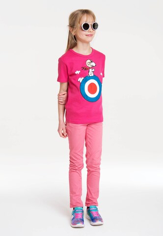 LOGOSHIRT T-Shirt Snoopy - Target in Pink