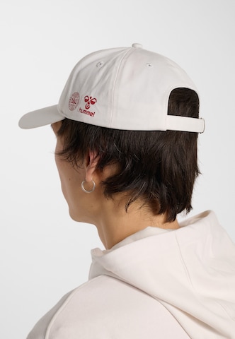Hummel Cap in White