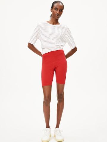ARMEDANGELS Skinny Hose 'NEDAA LITAA' in Rot