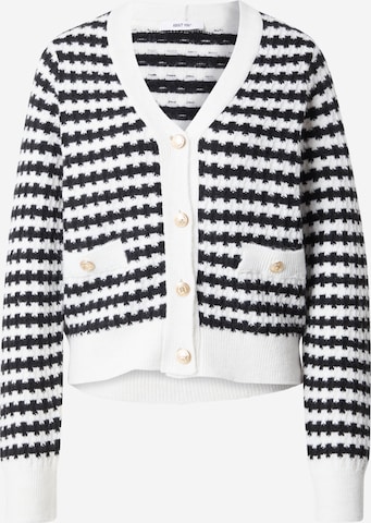 ABOUT YOU Neuletakki 'Cora' värissä musta: etupuoli