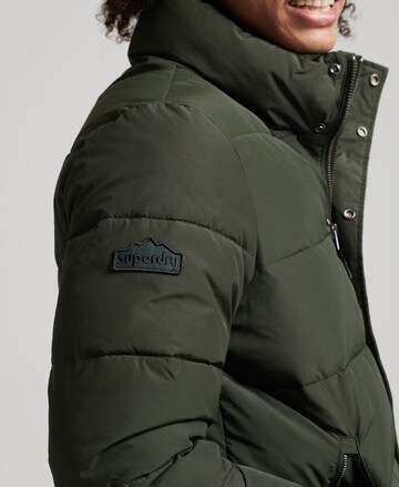 Superdry Winterjacke in Grün