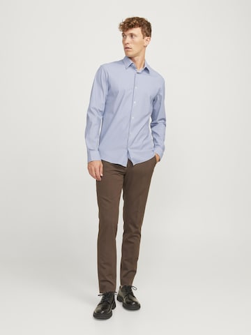 Coupe slim Chemise JACK & JONES en bleu