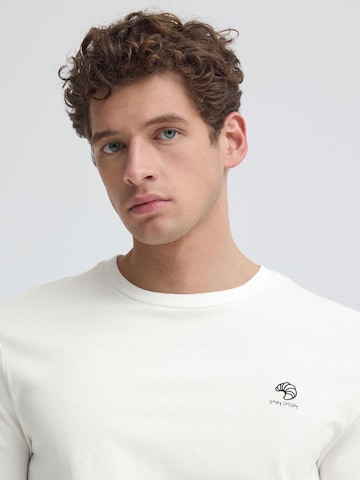 Maglietta ' CFElian ' di Casual Friday in bianco