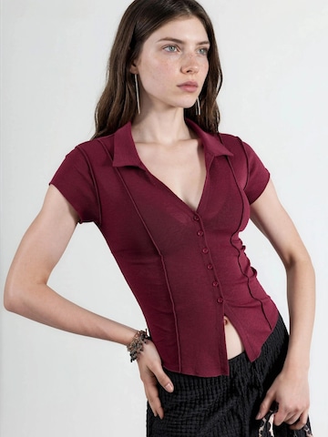 Busem Shirt in Red
