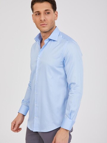Coupe slim Chemise business 'Firenze Satin Man Shirt Black' 7Camicie en bleu