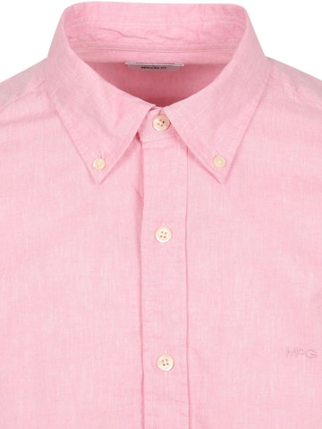 McGREGOR Regular fit Button Up Shirt in Pink