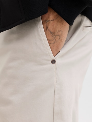 regular Pantaloni chino di JACK & JONES in grigio