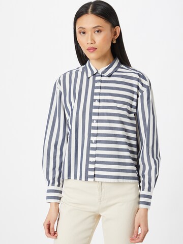 s.Oliver Blouse in Blue: front