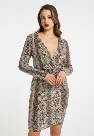 Robe de cocktail faina en beige : devant