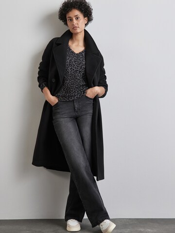 STREET ONE Shirt in Grau
