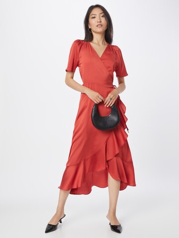 SOAKED IN LUXURY Kleid 'Karven' in Rot