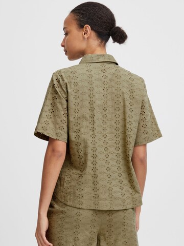 b.young - Blusa em verde