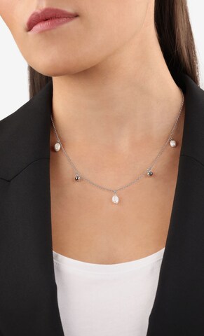 s.Oliver Necklace in Silver: front