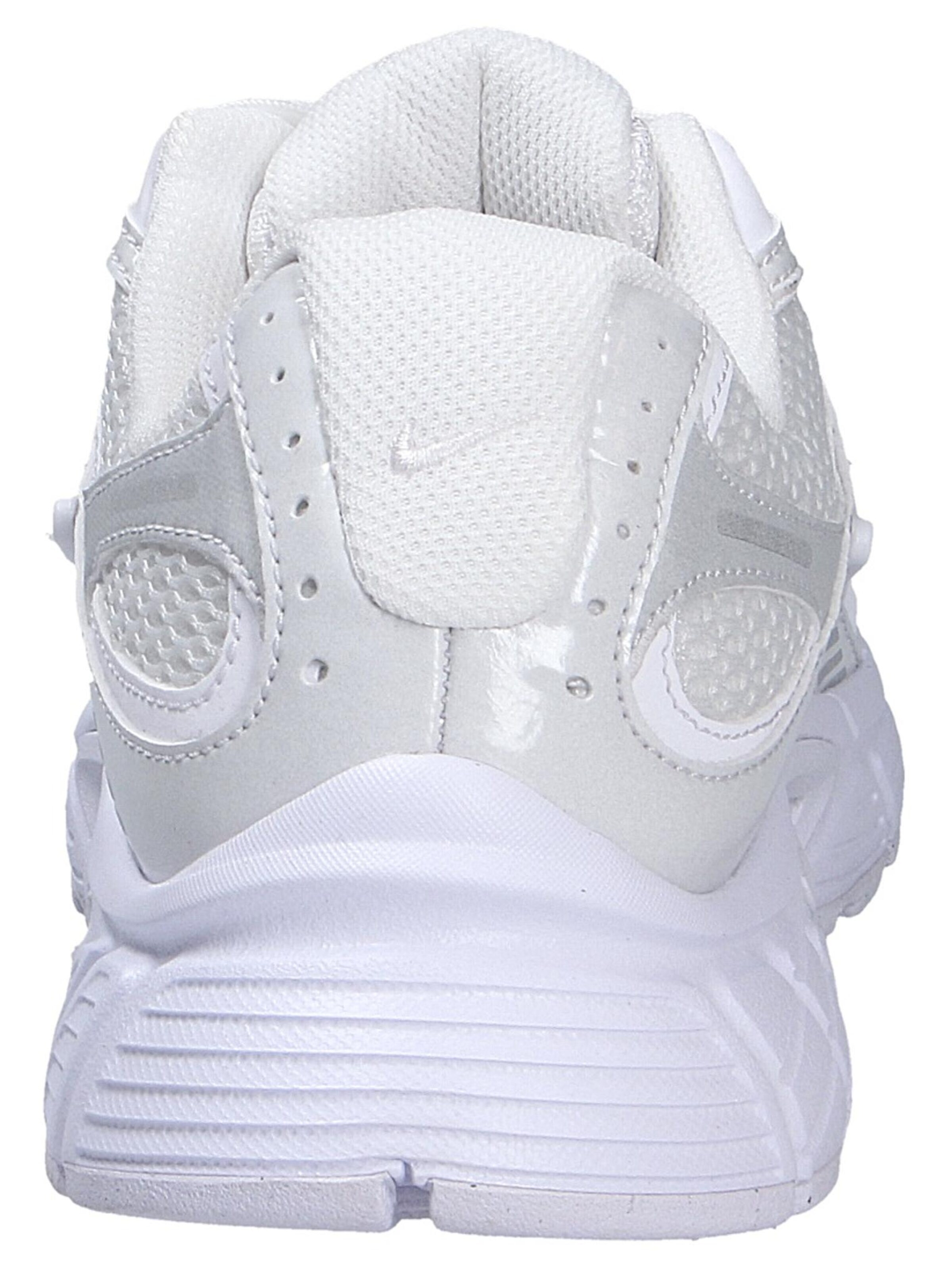 NIKE Низкие кроссовки 'V5 RNR' в Белый