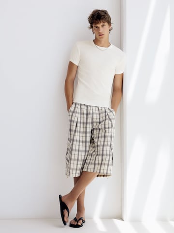 Bershka Shirt in White