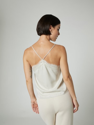 A LOT LESS - Top 'Nathalie' en blanco