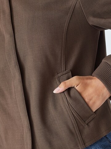Veste mi-saison co'couture en marron