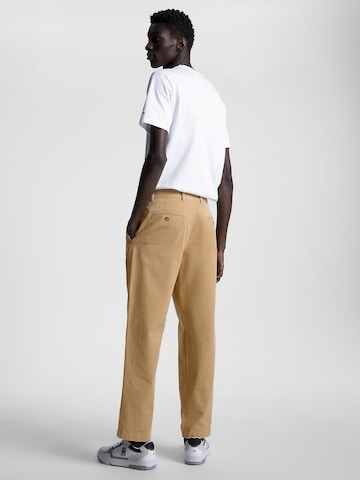 TOMMY HILFIGER Loose fit Pleat-front trousers in Beige
