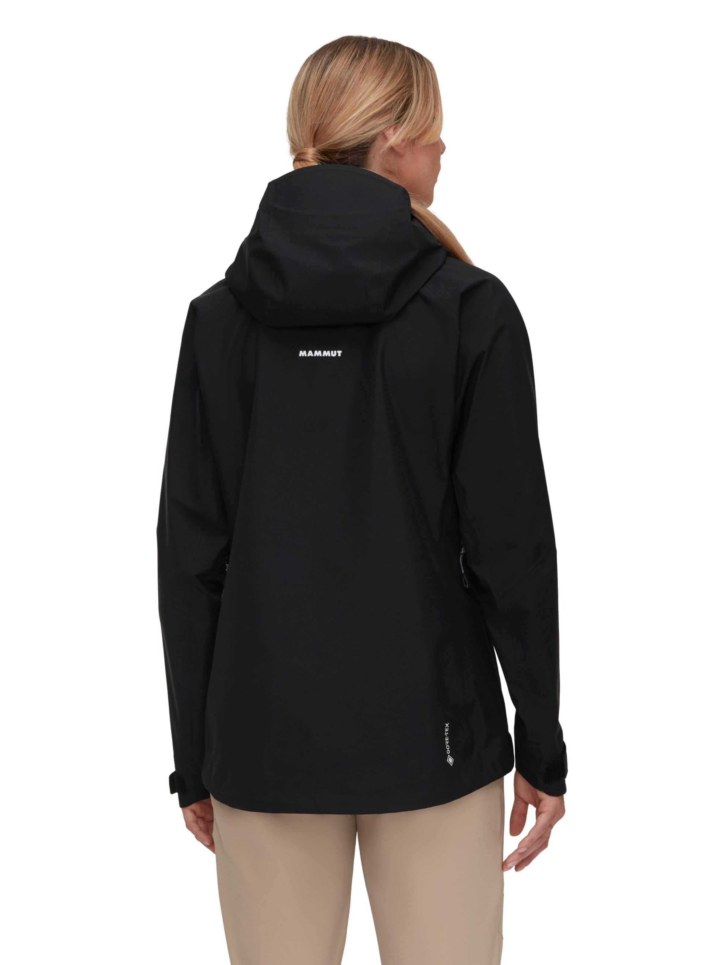 MAMMUT Outdoor Jacket in Black