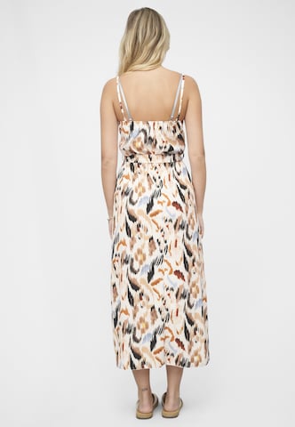 Robe Cloud5ive en beige