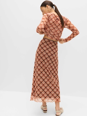 Gonna di Marks & Spencer in arancione