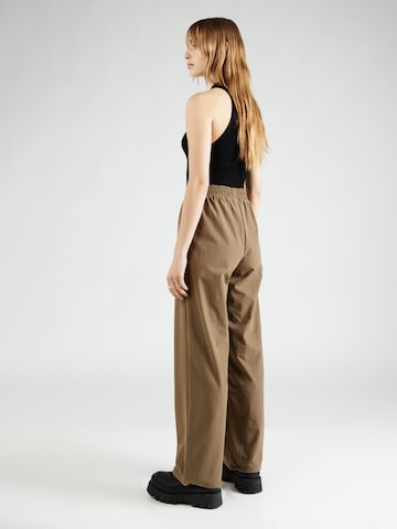 Noisy may Regular Trousers 'KIRBY' in Green