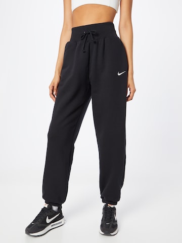 Nike Sportswear Дънки Tapered Leg Панталон 'Phoenix Fleece' в черно: отпред