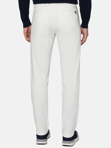 Coupe slim Pantalon chino 'Panama' Boggi Milano en blanc