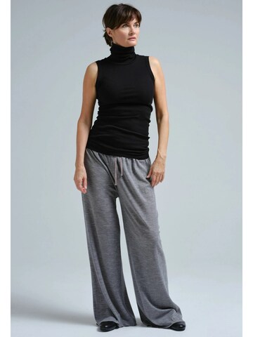Haut 'Fleur' Seamless Basic en noir